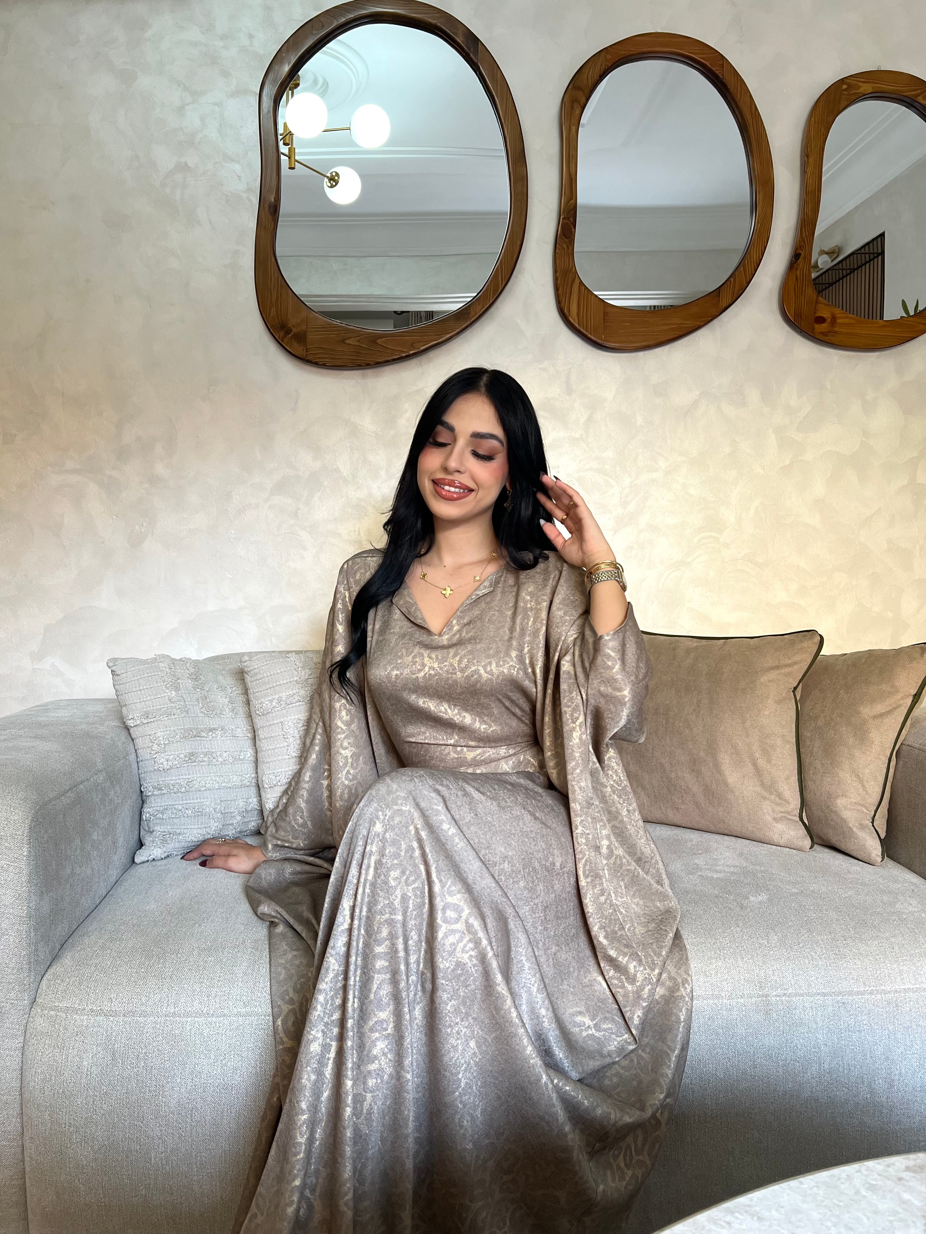 Robe d’hôtesse imprimé léopard