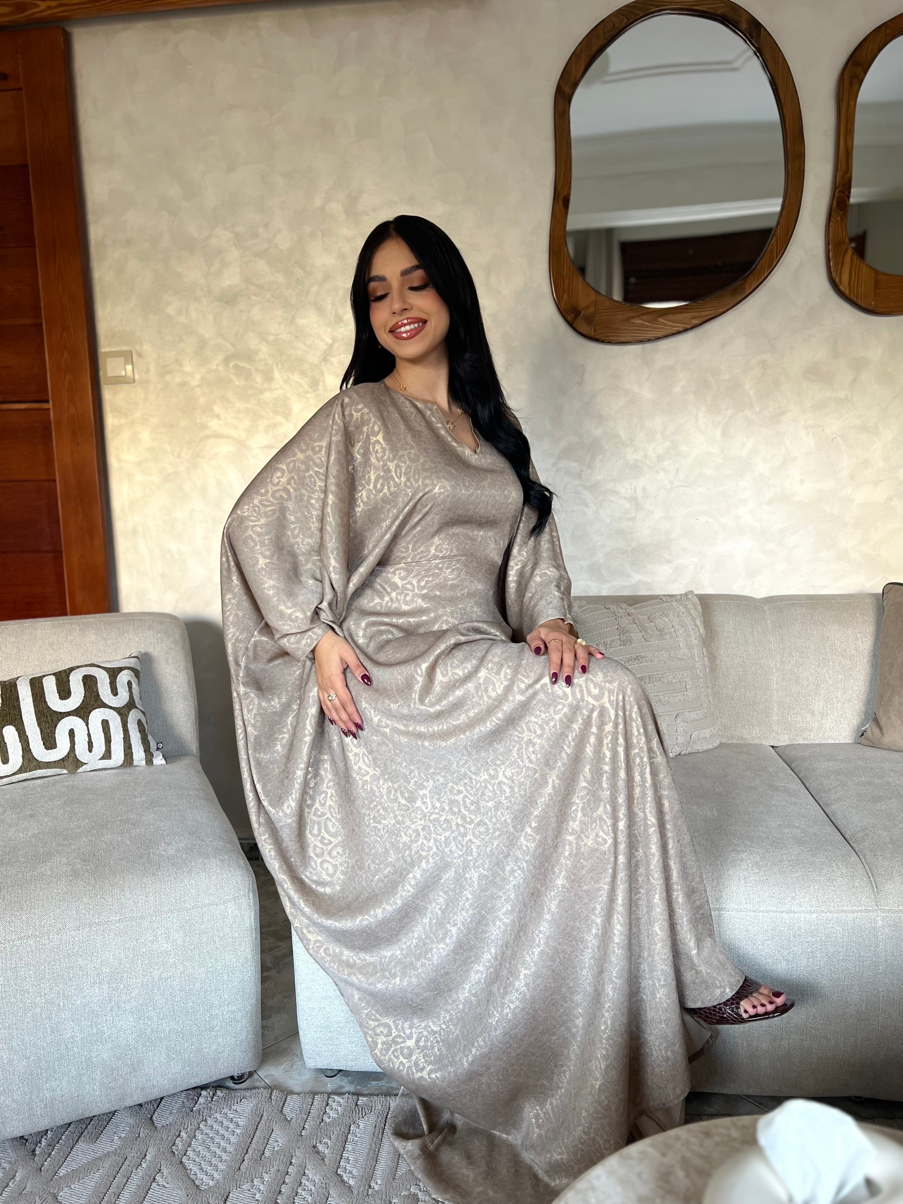 Robe d’hôtesse imprimé léopard