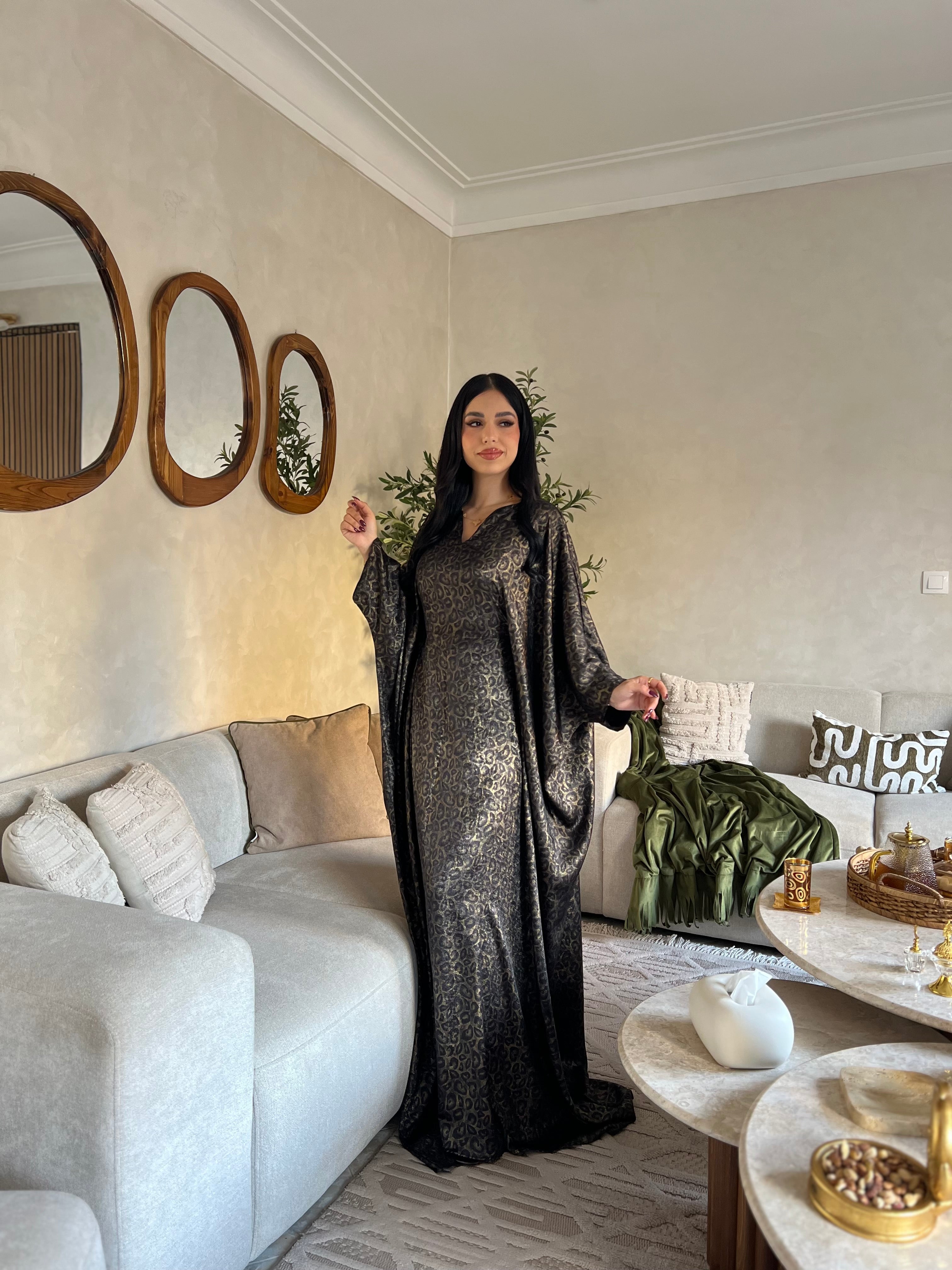 Robe d’hôtesse imprimé léopard